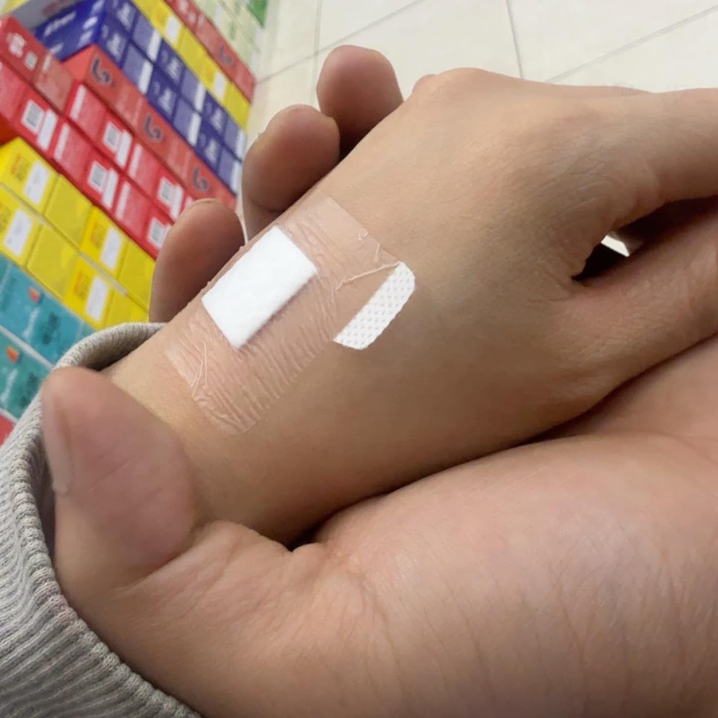 Ảnh hẹn hò, mặt đã che
